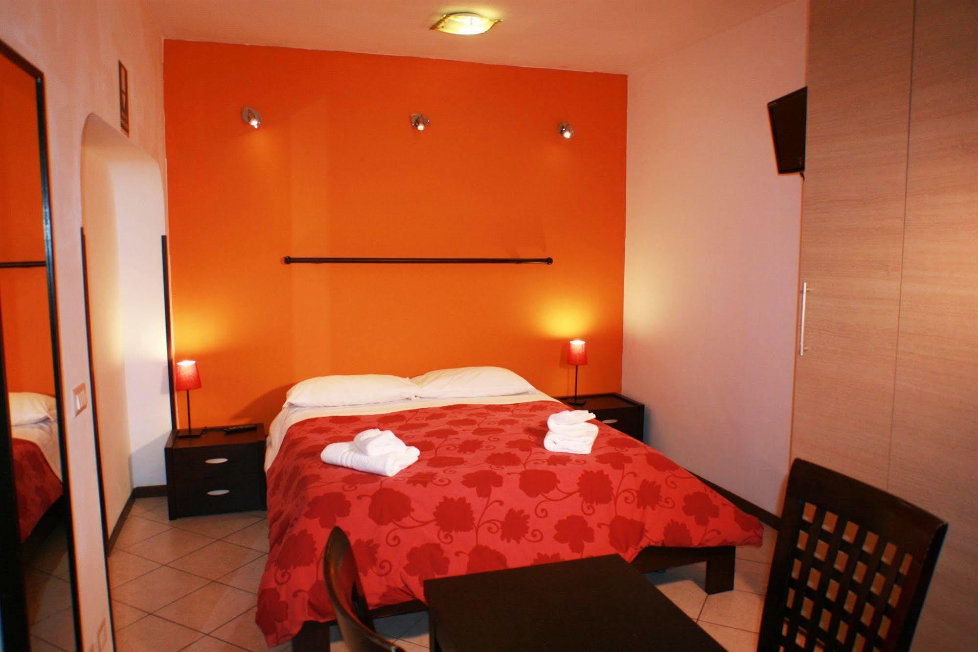 Macao Rooms โรม ภายนอก รูปภาพ