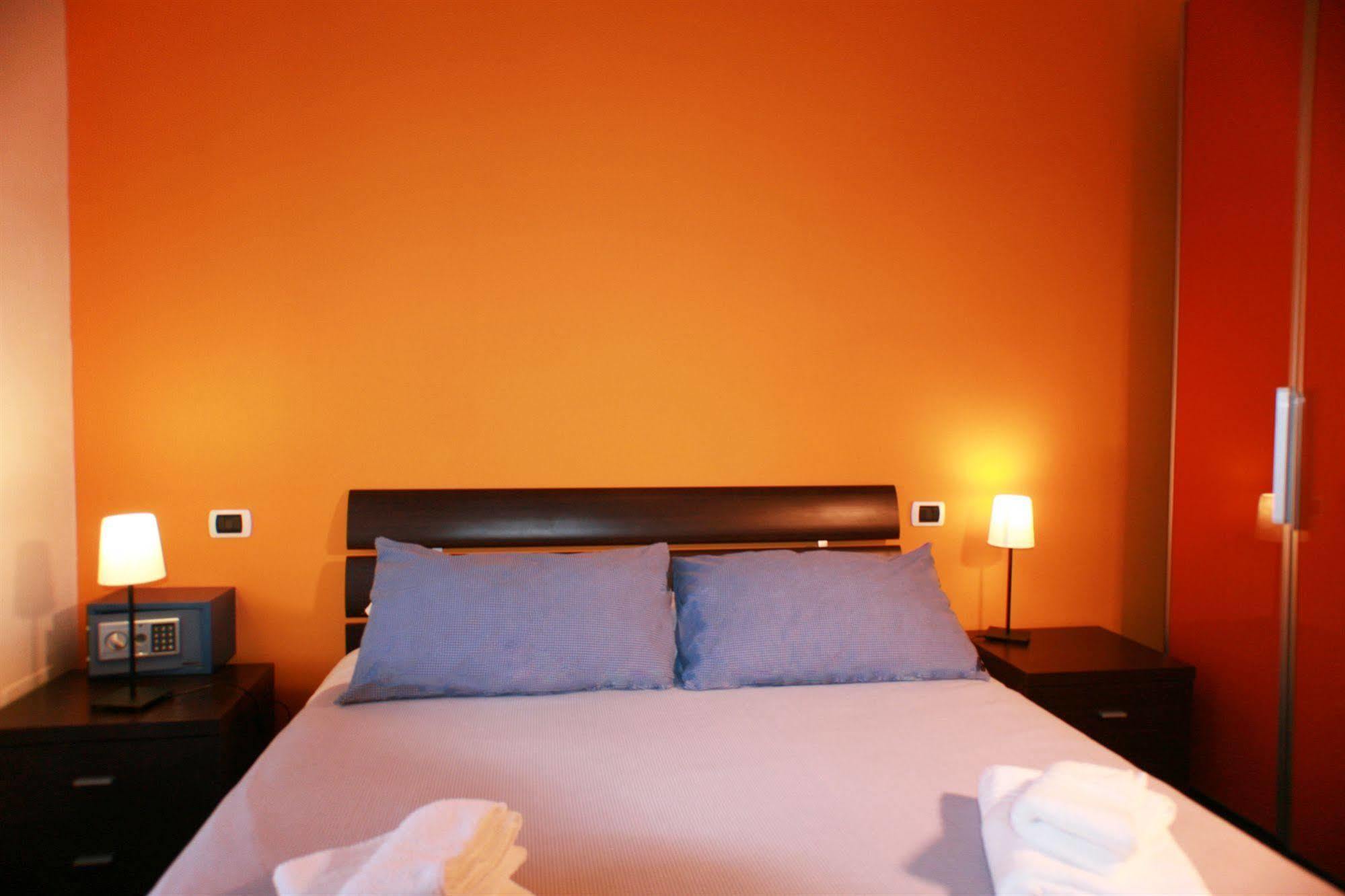 Macao Rooms โรม ภายนอก รูปภาพ